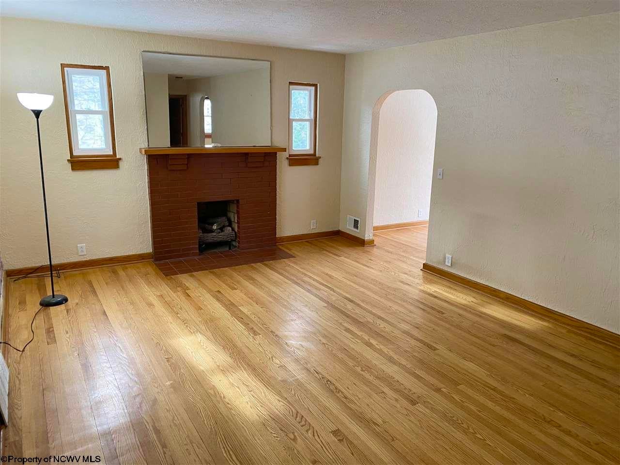 1371 Overhill Road Fairmont, WV 26554 - Photo 2 of 20 Gallery Image 2