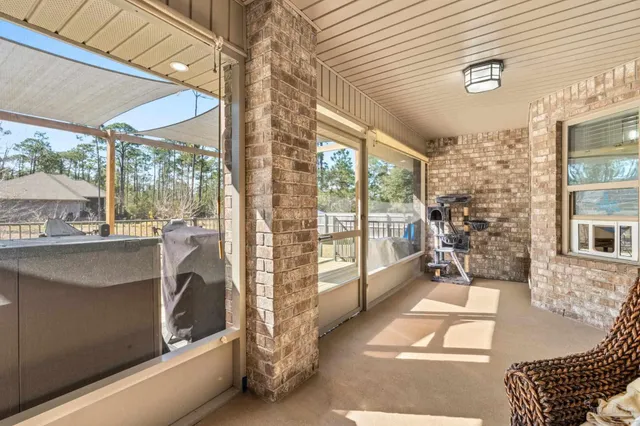 $600,000 | 5469 North Shore Road, Pensacola, FL 32507