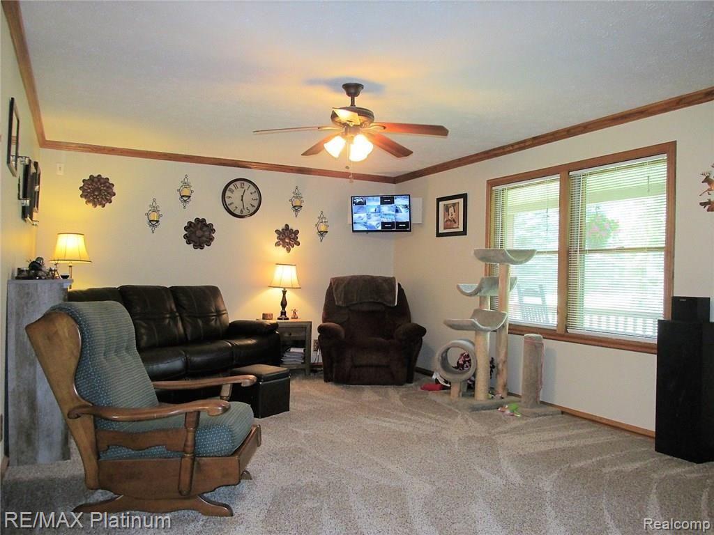 3215 Rafferty Drive Howell, MI 48843 - Photo 27 of 53 GREAT ROOM
