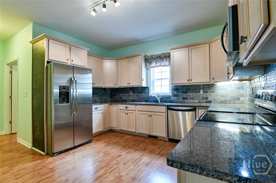 170 Meredith Ridge Road, Unit 8 Athens, GA 30605 - Photo 14 of 52