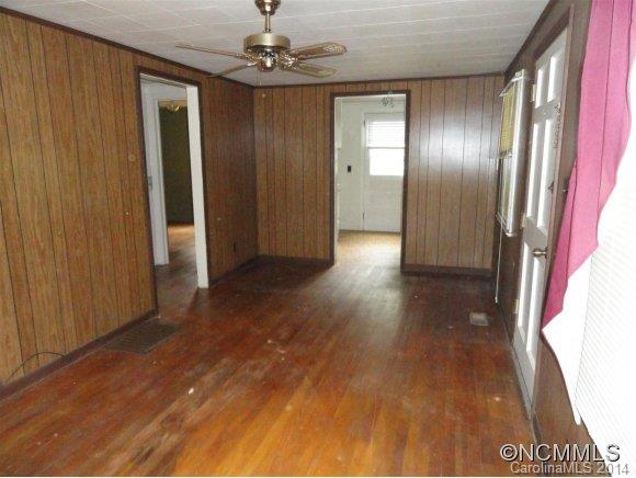 586 Long Shoals Road Arden, NC 28704 - Photo 18 of 24 Gallery Image 18