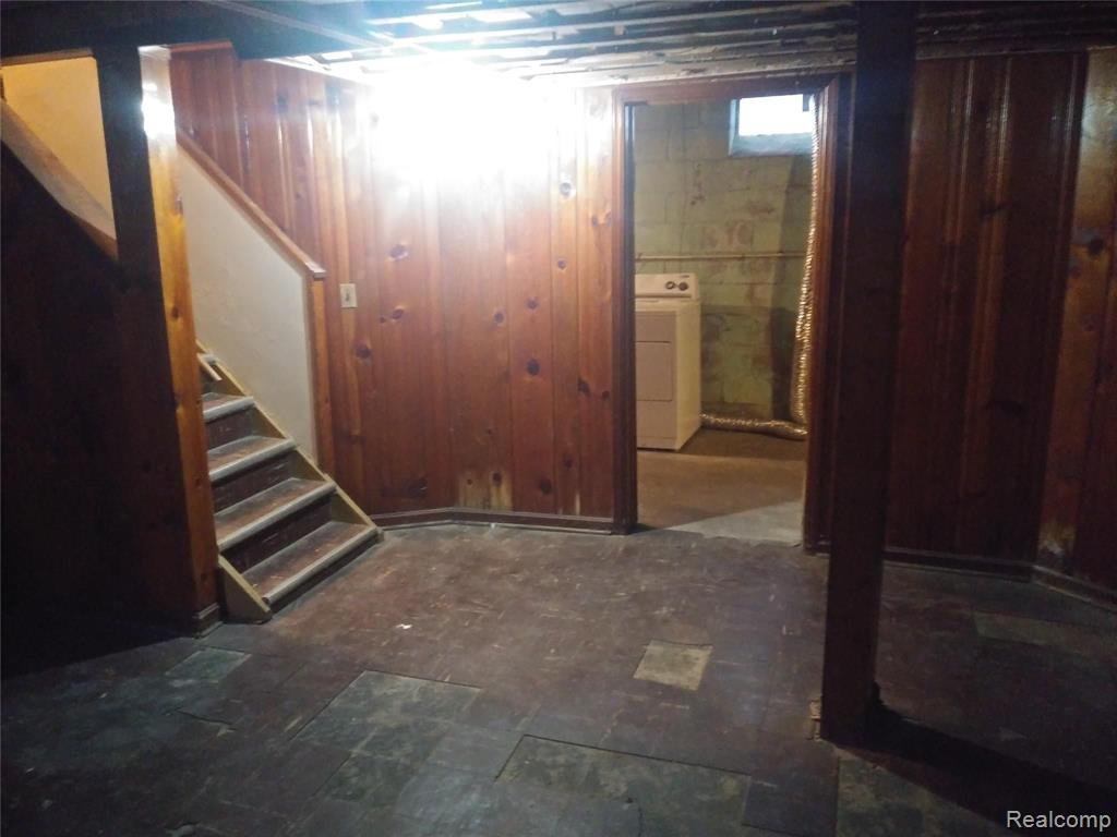 15819 Steel Street Detroit, MI 48227 - Photo 28 of 44