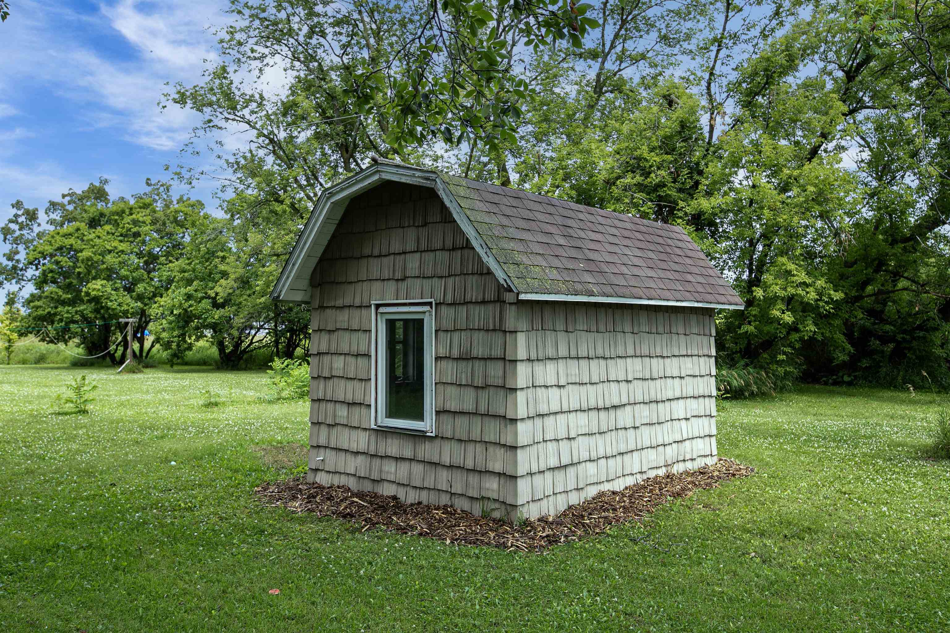 9511 Old Road Fremont, WI 54940 - Photo 10 of 67
