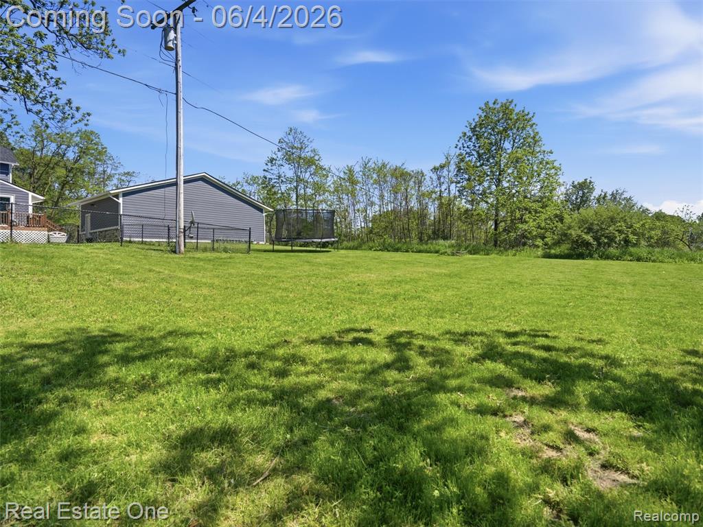 879 North Hacker Road Howell, MI 48843 - Photo 53 of 54