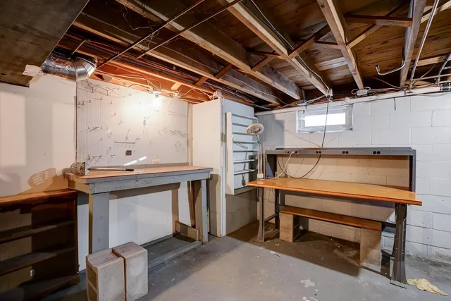 $3,795 | 18 Conant Street, Beverly, MA 01915