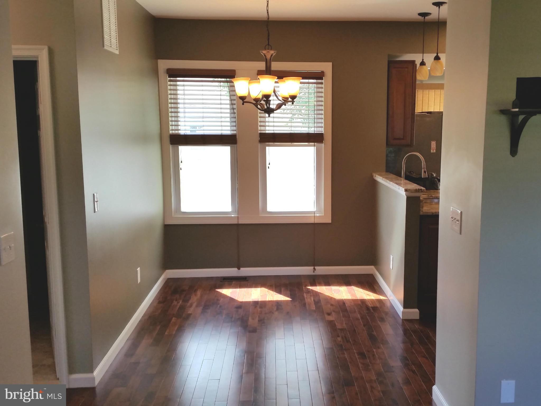 6852 Dorsey Road Elkridge, MD 21075 - Photo 7 of 27 Dining Room