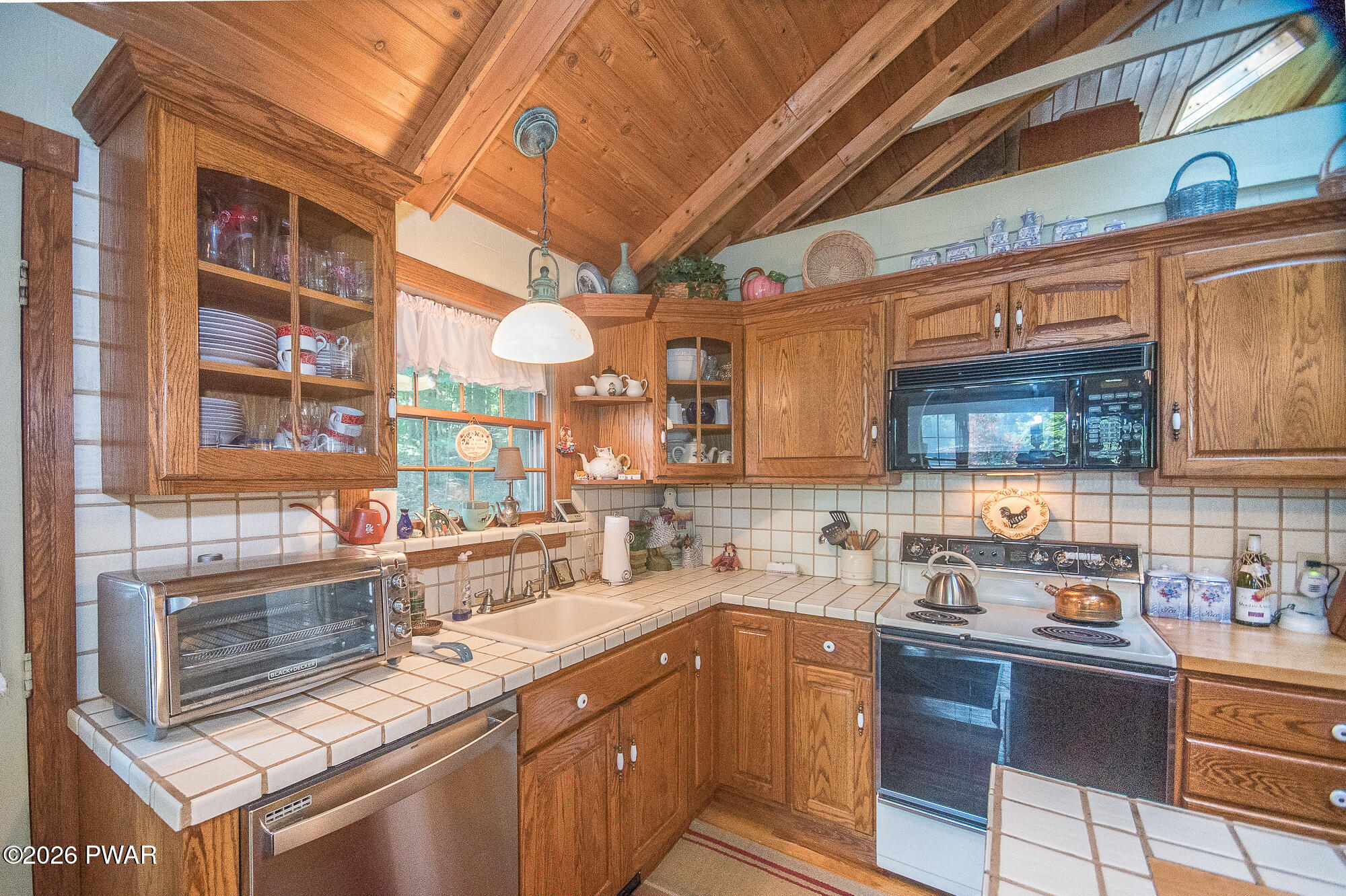 48 Sheridan Road Hawley, PA 18428 - Photo 4 of 48