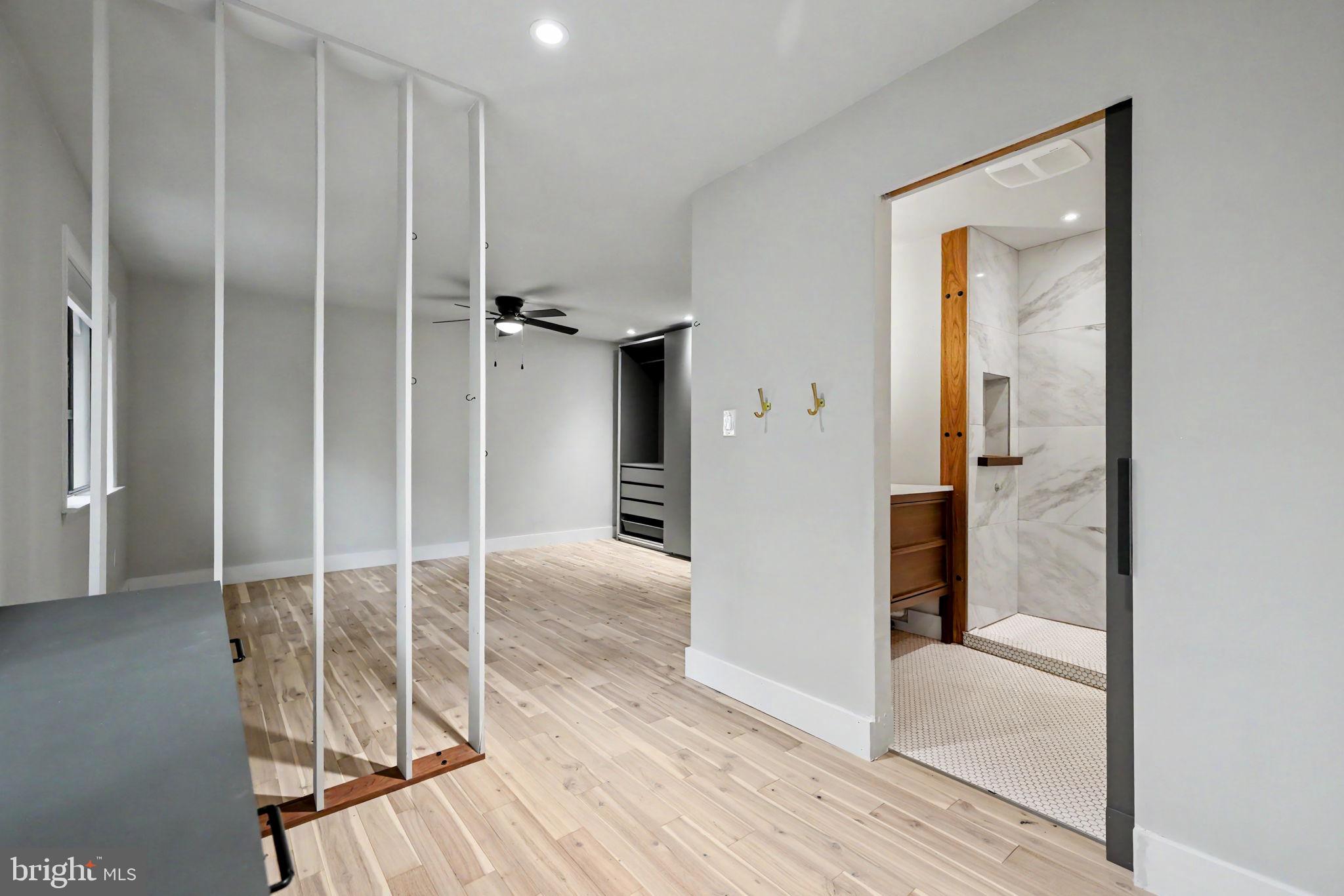 2105 Glencourse Lane Reston, VA 20191 - Photo 27 of 74 Primary bedroom