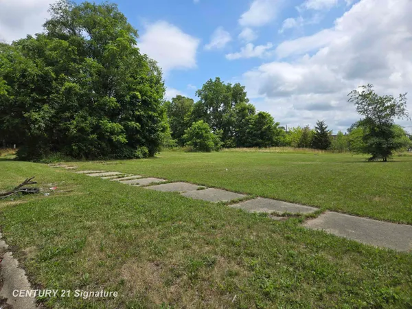 $14,900 | Donaldson Street, Flint, MI 48504