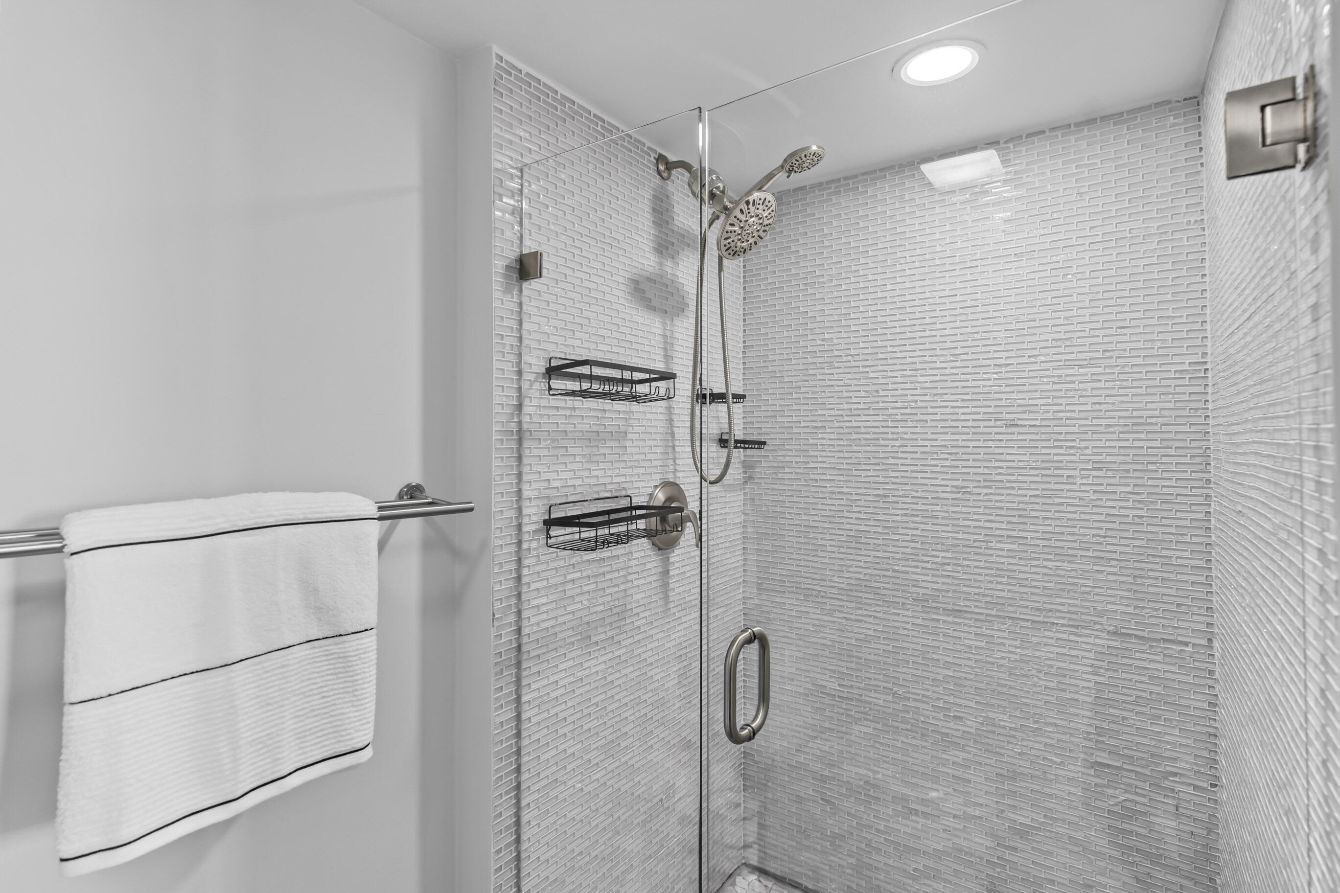 6217 Balboa Circle, Unit 404 Boca Raton, FL 33433 - Photo 18 of 42 Shower