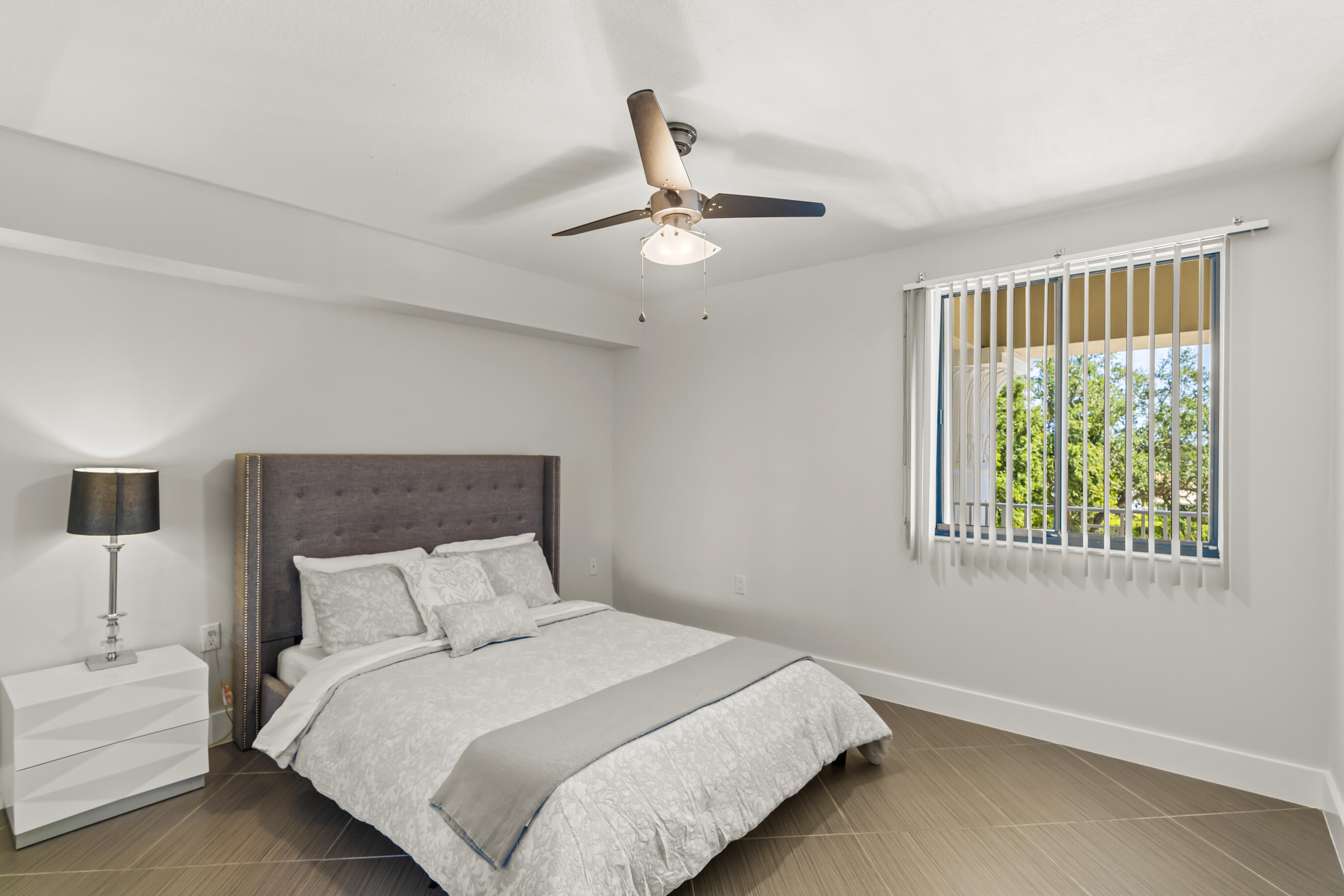 6217 Balboa Circle, Unit 404 Boca Raton, FL 33433 - Photo 27 of 42 Bedroom