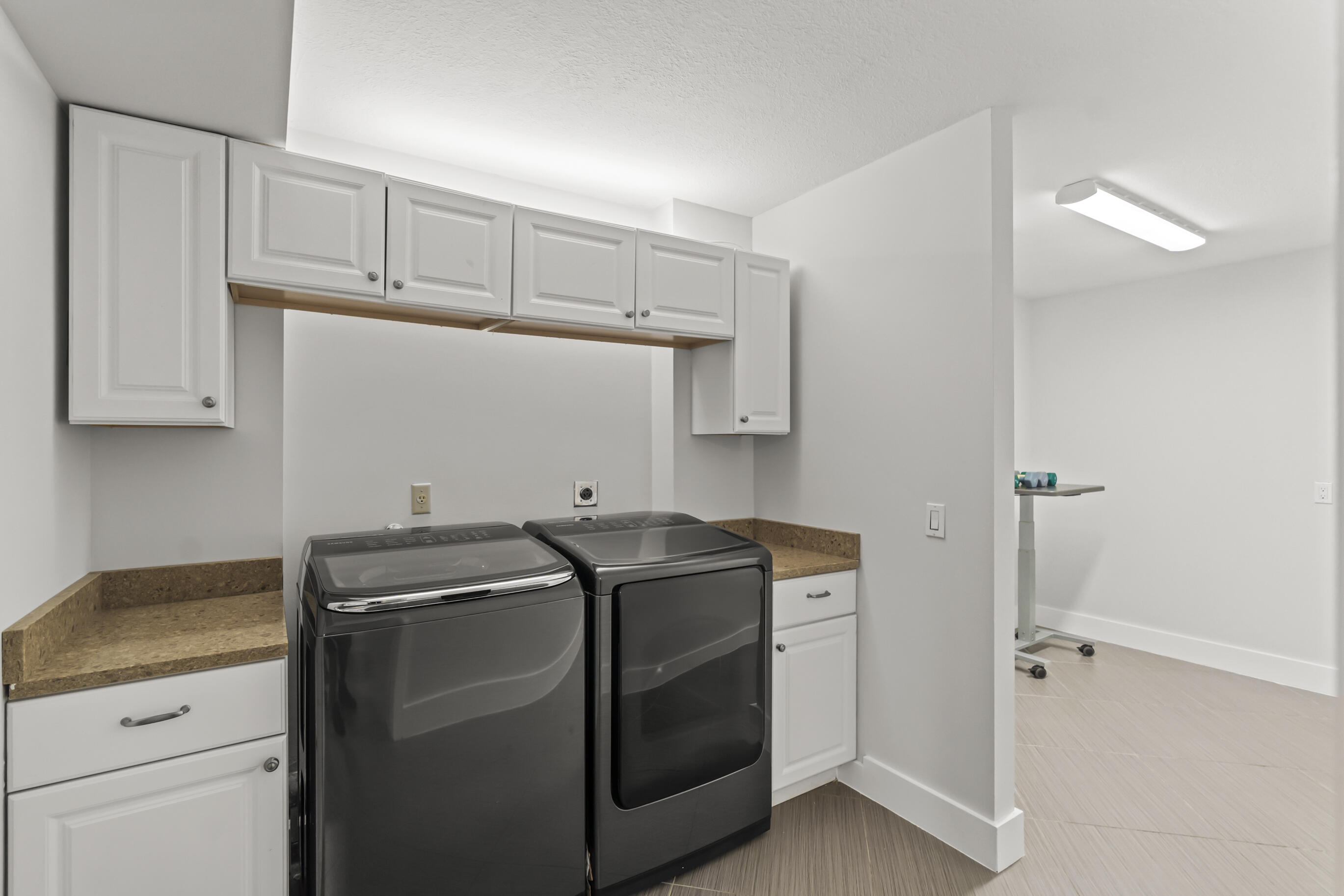 6217 Balboa Circle, Unit 404 Boca Raton, FL 33433 - Photo 32 of 42 Laundry
