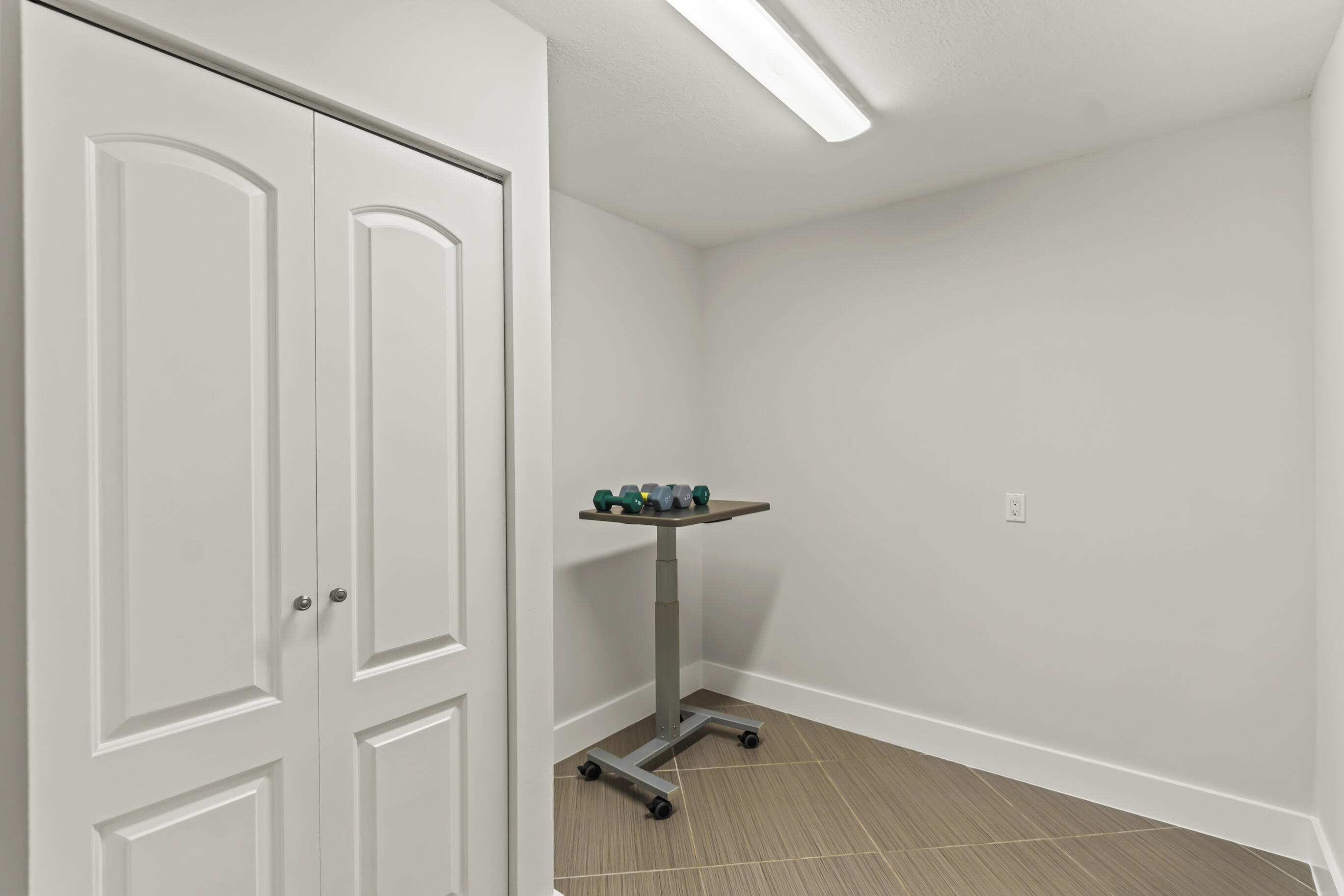 6217 Balboa Circle, Unit 404 Boca Raton, FL 33433 - Photo 33 of 42 Den/extra bedroom