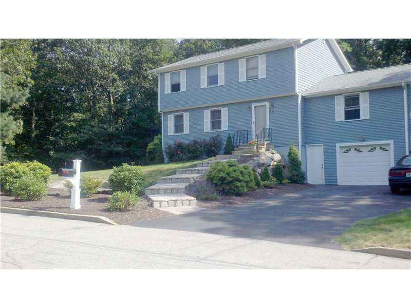42 Ridgewood Road Cranston, RI 02921 - Photo 1 of 18 Exterior Front.