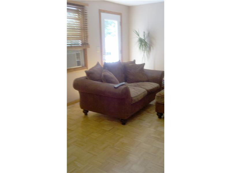 42 Ridgewood Road Cranston, RI 02921 - Photo 10 of 18 Den/Family/Great Room.