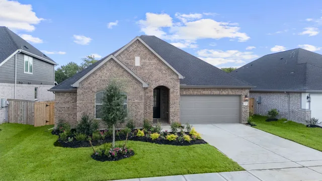 $379,990 | 31902 Sorrel Copley Lane, Hockley, TX 77447