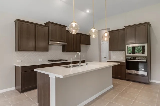 $379,990 | 31902 Sorrel Copley Lane, Hockley, TX 77447