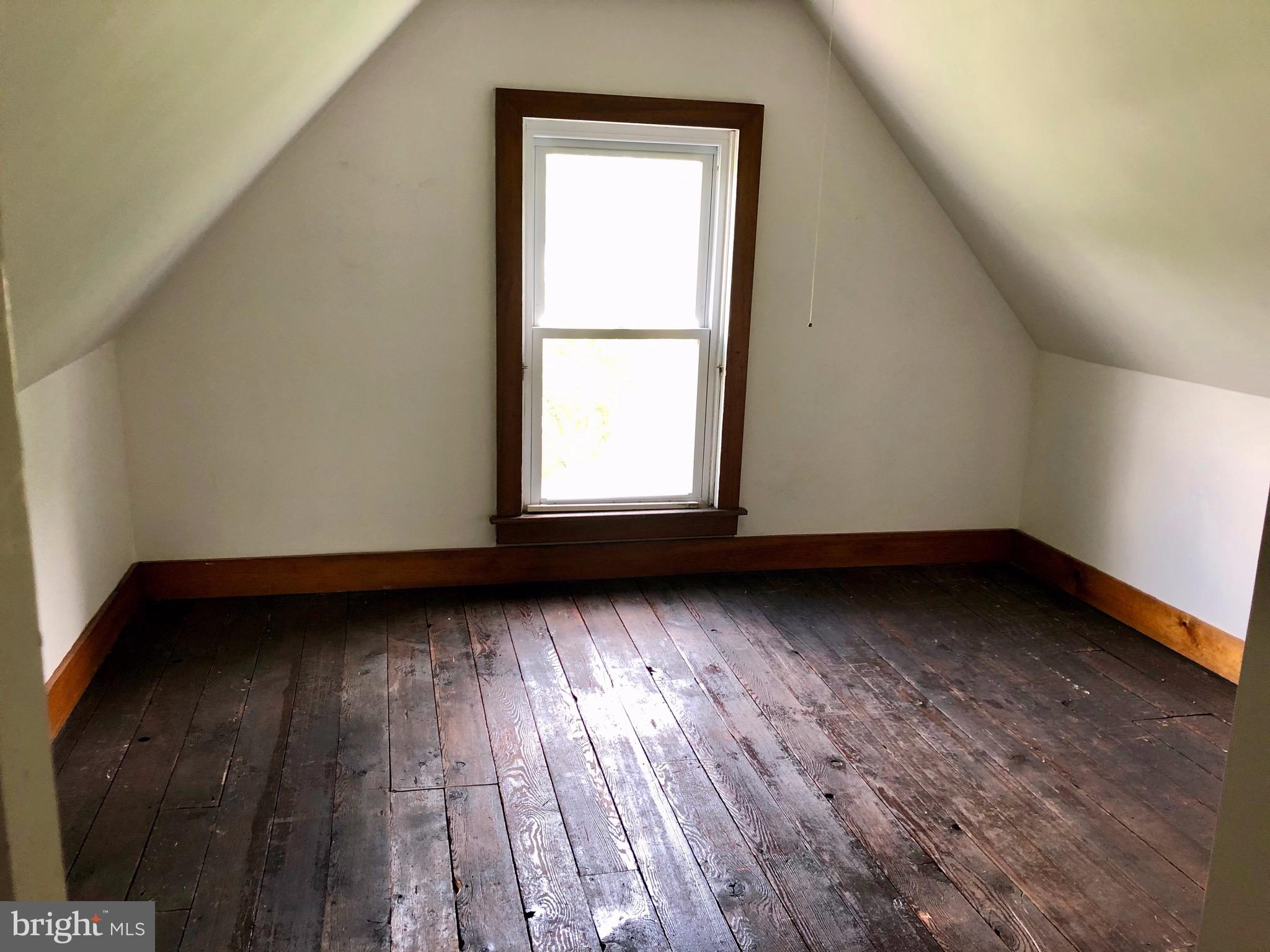 128 Sycamore Road Riegelsville, PA 18077 - Photo 37 of 50