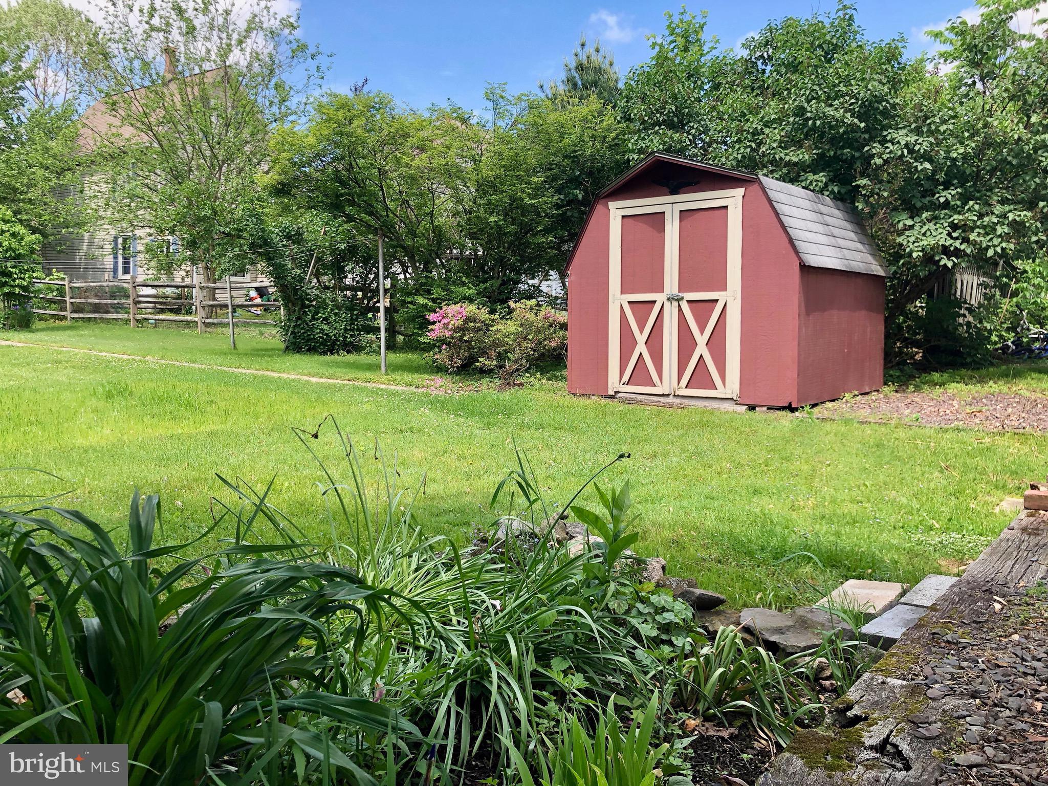 128 Sycamore Road Riegelsville, PA 18077 - Photo 7 of 50