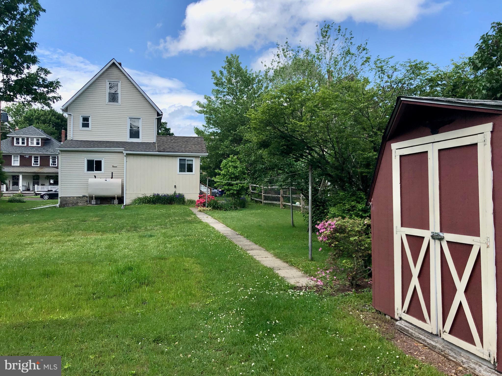 128 Sycamore Road Riegelsville, PA 18077 - Photo 9 of 50