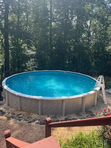 a view of a bathtub in a yard