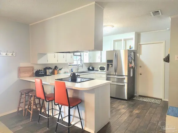 $2,200 | 7895 Bay Meadows Drive, Pensacola, FL 32507