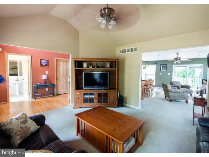 3 Raleigh Court Sanatoga, PA 19464 - Photo 3 of 23 Gallery Image 3