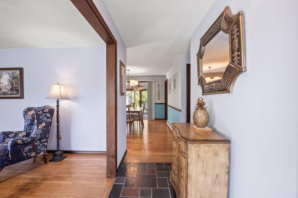 39 Shubael Gorham Road Centerville, MA 02632 - Photo 5 of 38 6-web-or-mls-39-shubael-gorham-rd