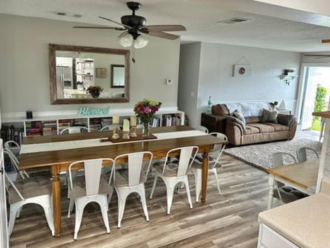 19397 Delaware Circle Boca Raton, FL 33434 - Photo 14 of 25 24