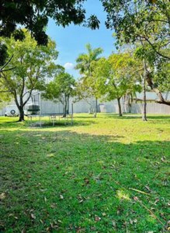 19397 Delaware Circle Boca Raton, FL 33434 - Photo 6 of 25 7
