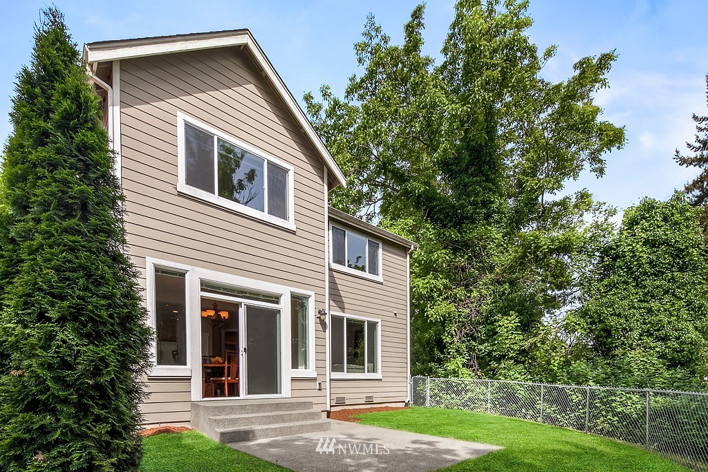 664 Lind Avenue Northwest Renton, WA 98057 - Photo 11 of 11 Gallery Image 11