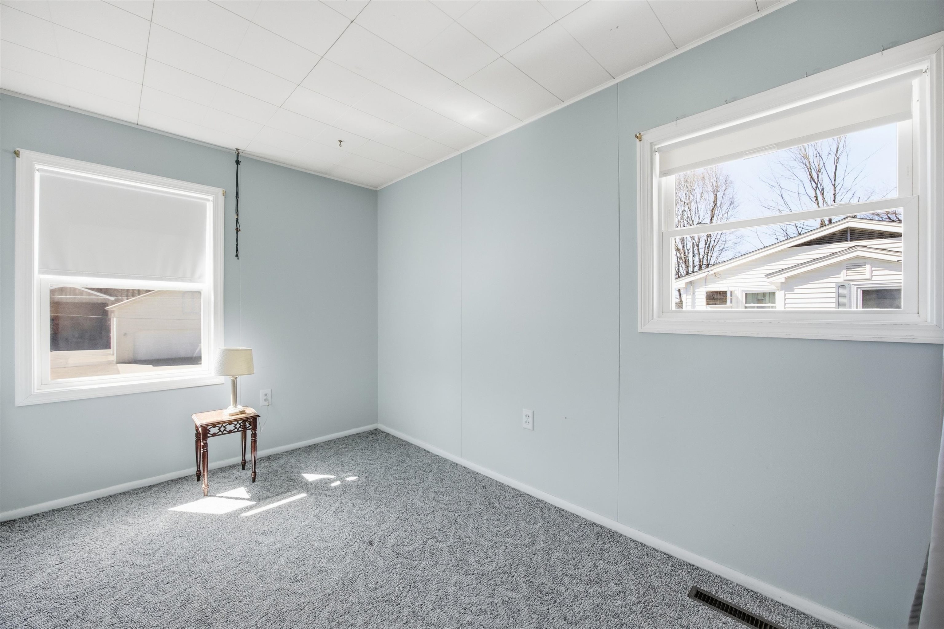 34 Valley Street Laconia, NH 03246 - Photo 32 of 58