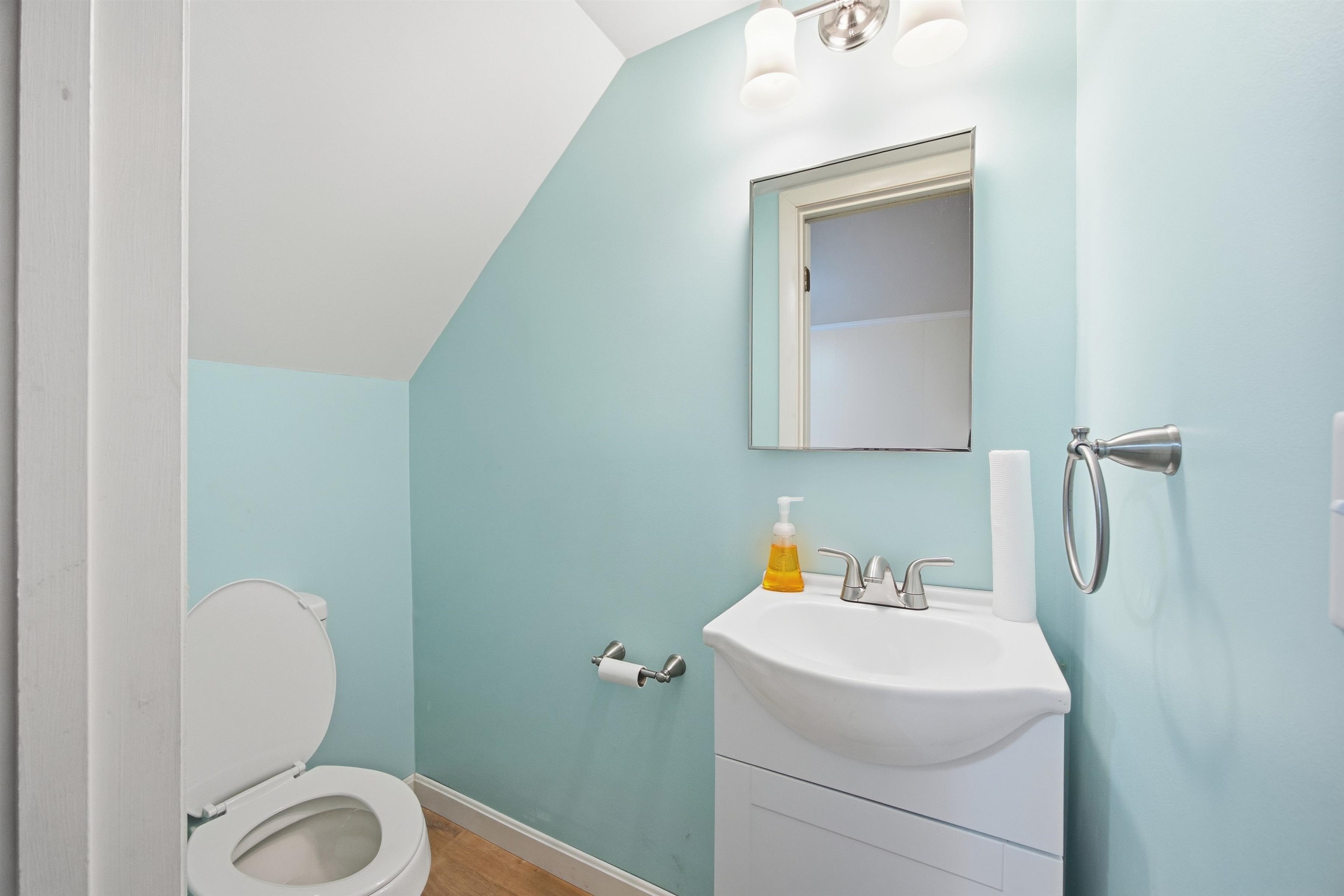 34 Valley Street Laconia, NH 03246 - Photo 41 of 58