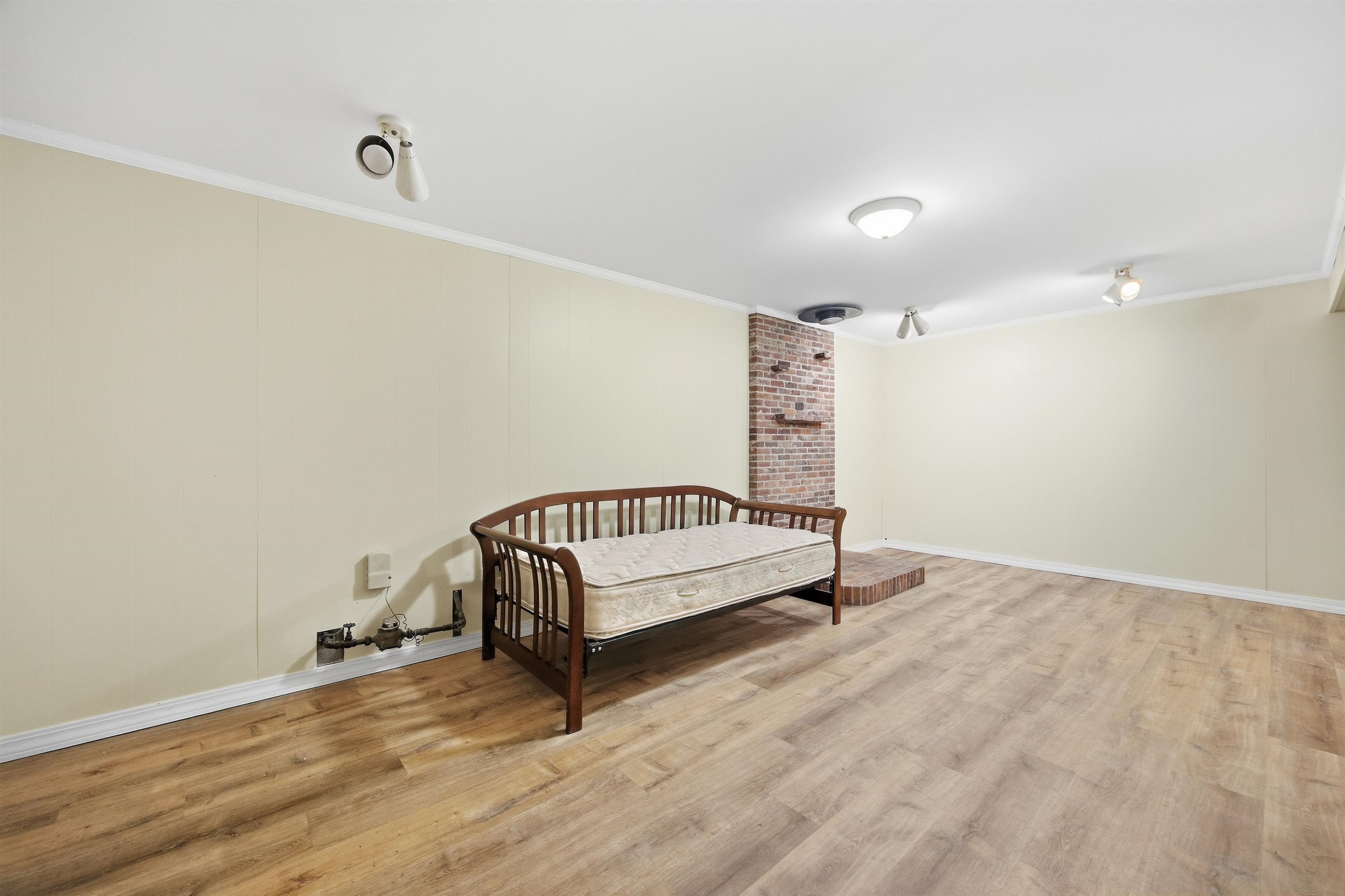 34 Valley Street Laconia, NH 03246 - Photo 45 of 58