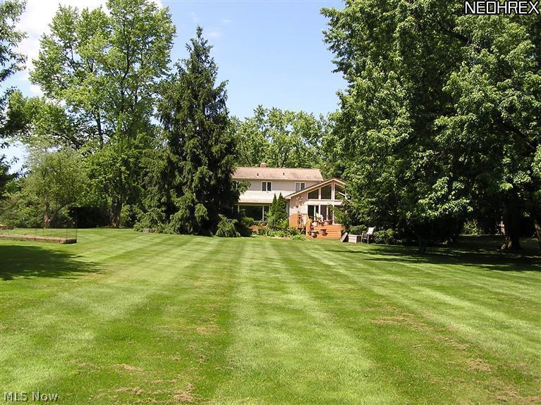 Beautiful mature trees.  Lots of open lawn space for activities.  HOME INSPECTION DONE MAY 2012....REPORT AVAILABLE UPON REQUEST.