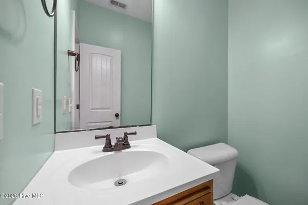 $389,000 | 102 Kayak Court, Swansboro, NC 28584