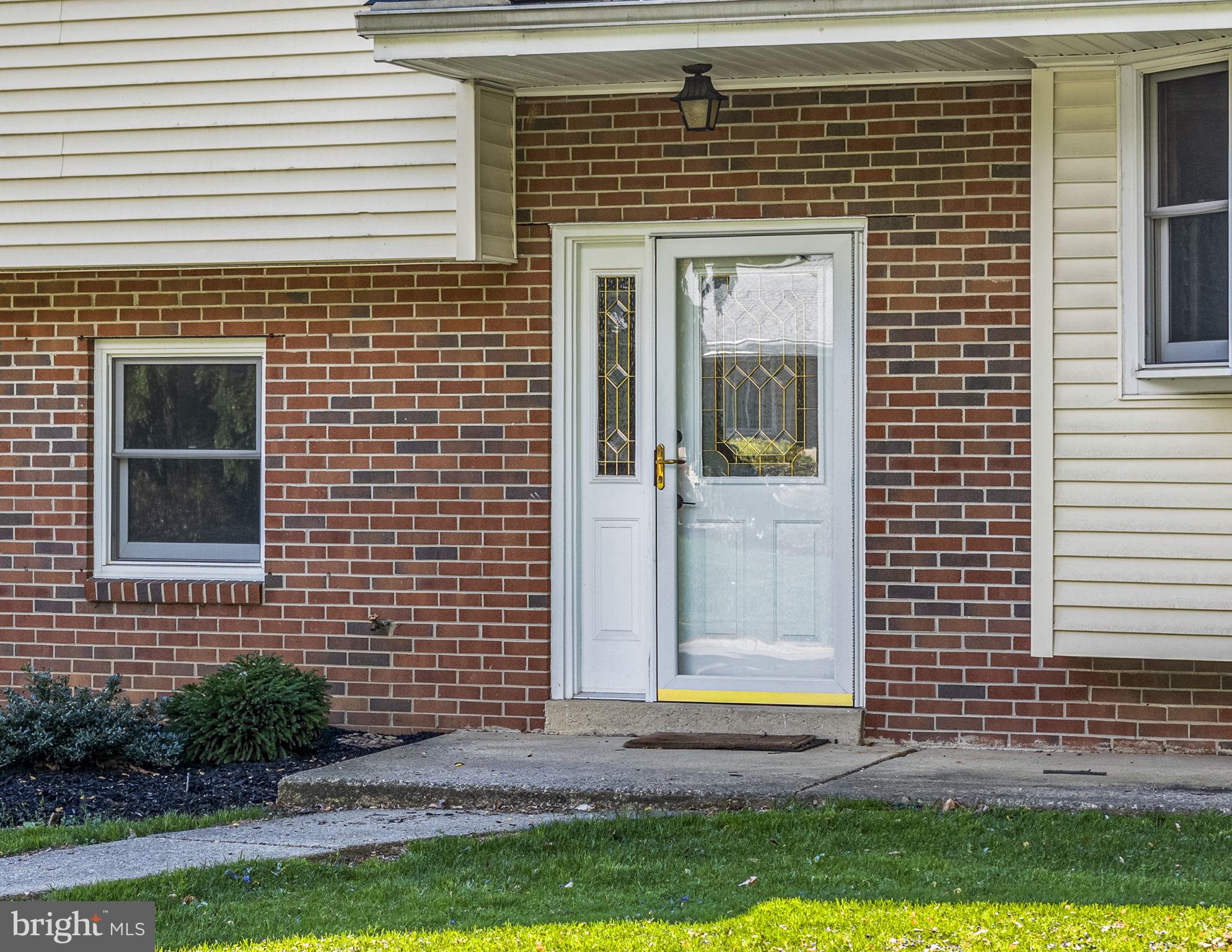 304 Crump Road Exton, PA 19341 - Photo 3 of 30 Charming entryway with classic appeal.