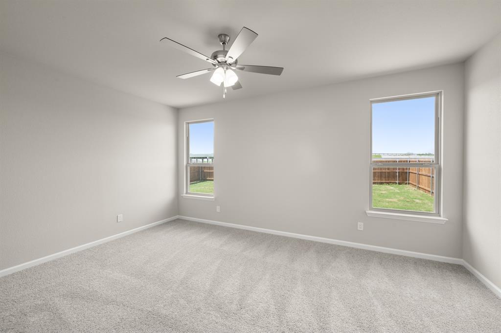 3113 Hawkview Drive Cleburne, TX 76031 - Photo 14 of 27 3113 Hawkview- Primary Suite-1