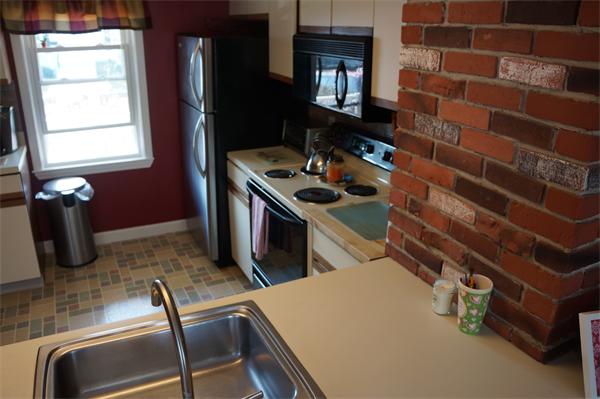 23 Colonial Road Woburn, MA 01801 - Photo 11 of 27