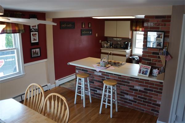 23 Colonial Road Woburn, MA 01801 - Photo 9 of 27