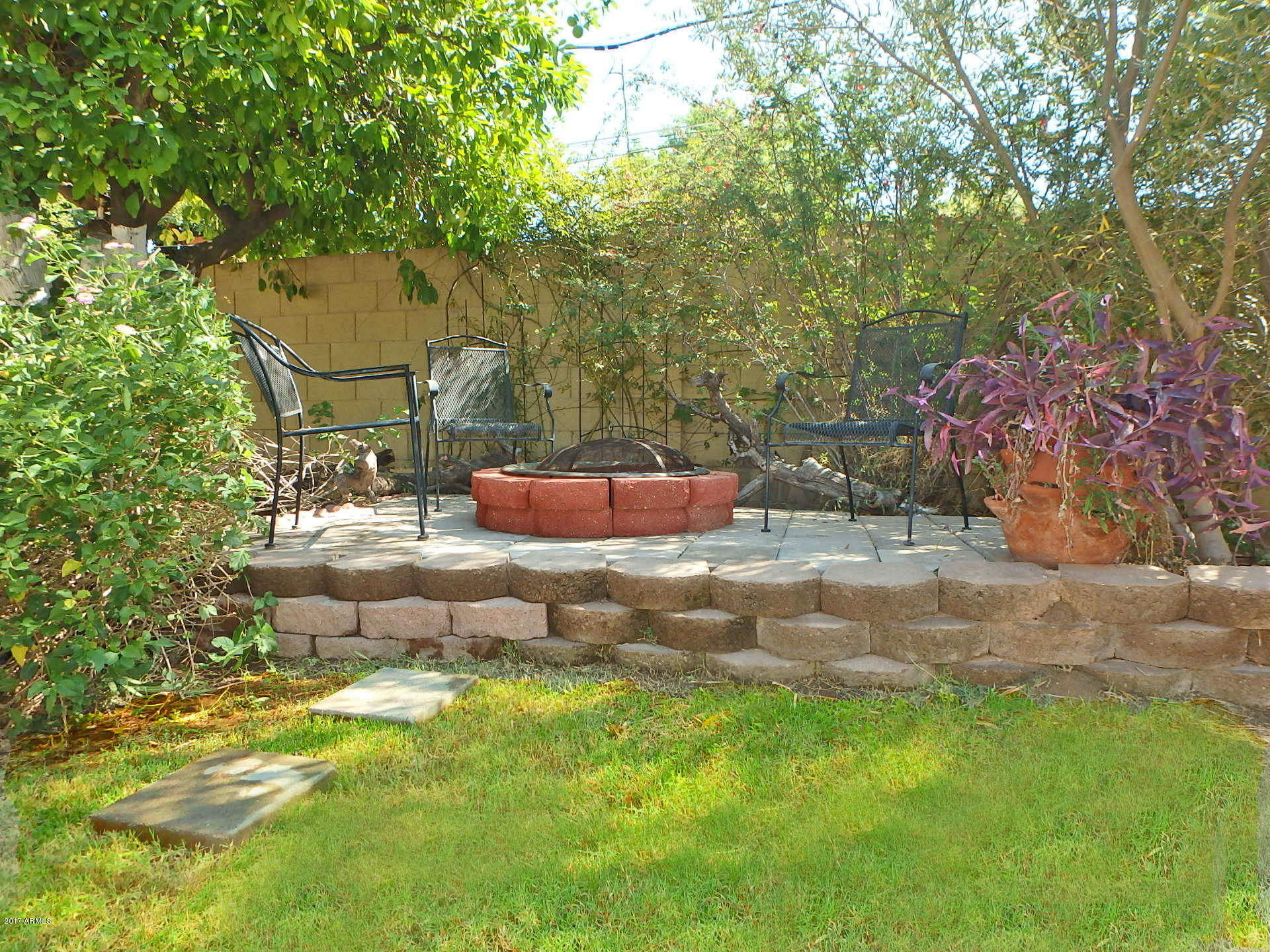 220 West Ruth Avenue Phoenix, AZ 85021 - Photo 36 of 37 Back Firepit