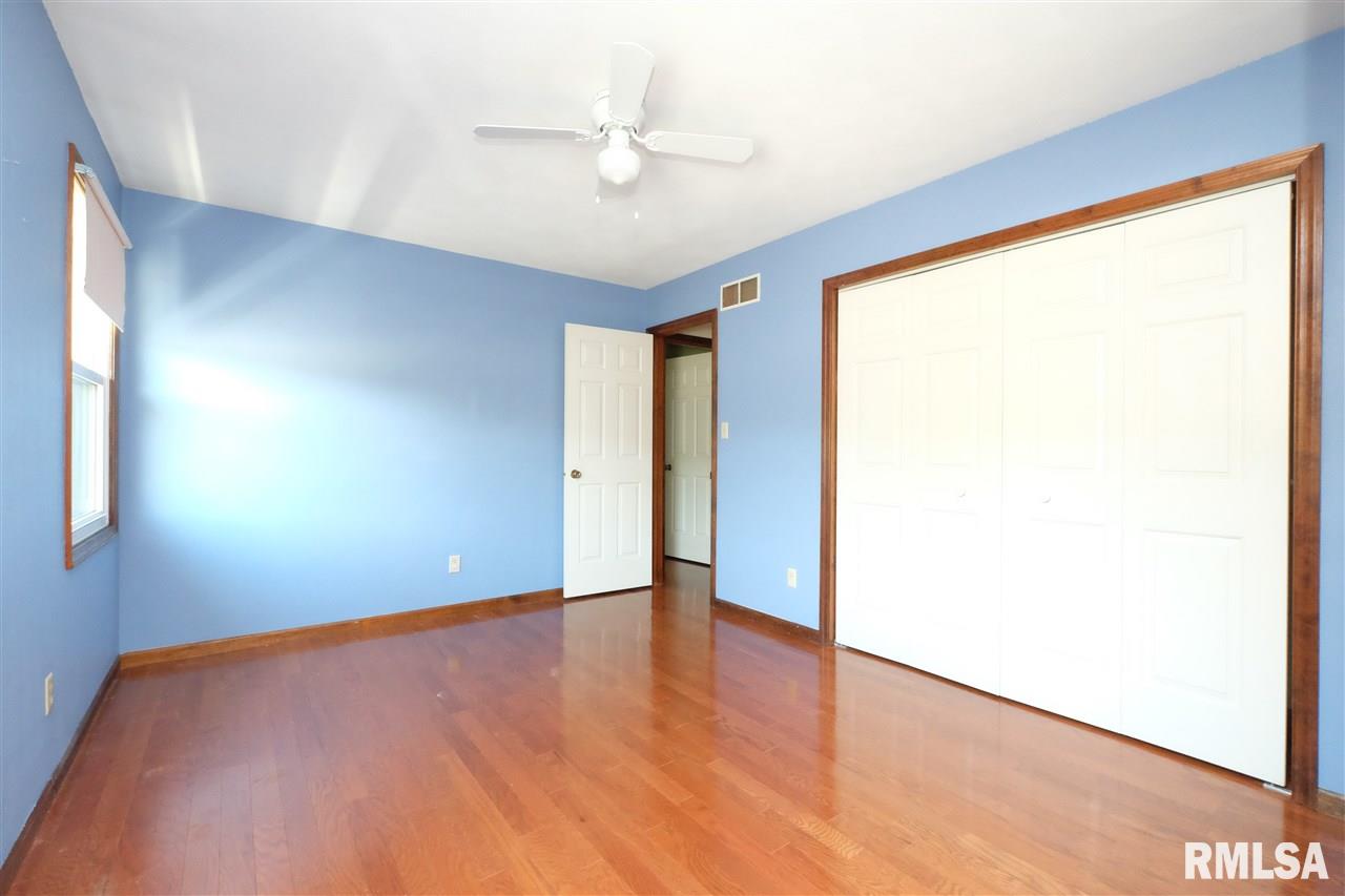 12201 West Deford Road Dunlap, IL 61525 - Photo 26 of 36 Gallery Image 26