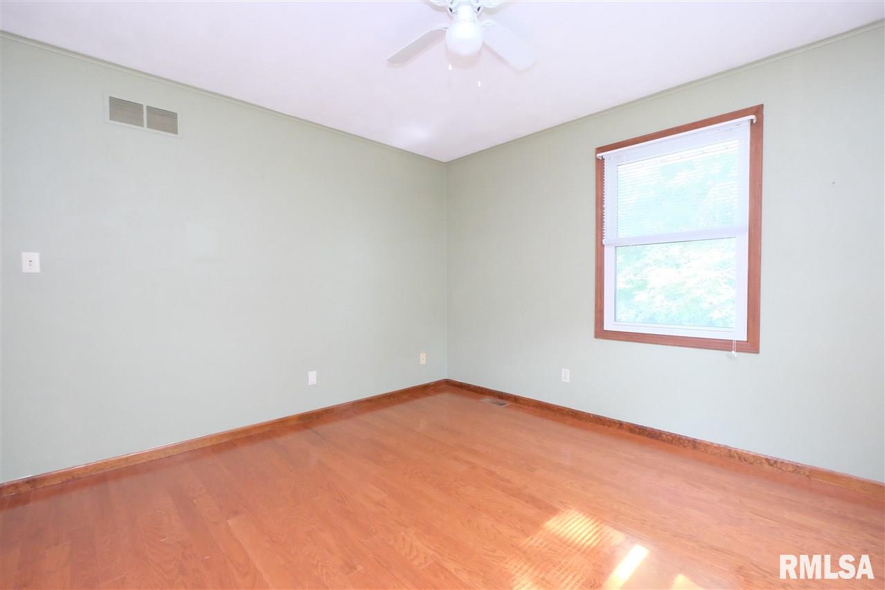 12201 West Deford Road Dunlap, IL 61525 - Photo 27 of 36 Gallery Image 27