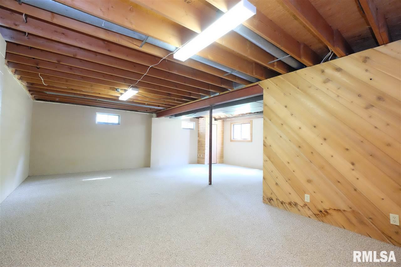 12201 West Deford Road Dunlap, IL 61525 - Photo 29 of 36 Gallery Image 29