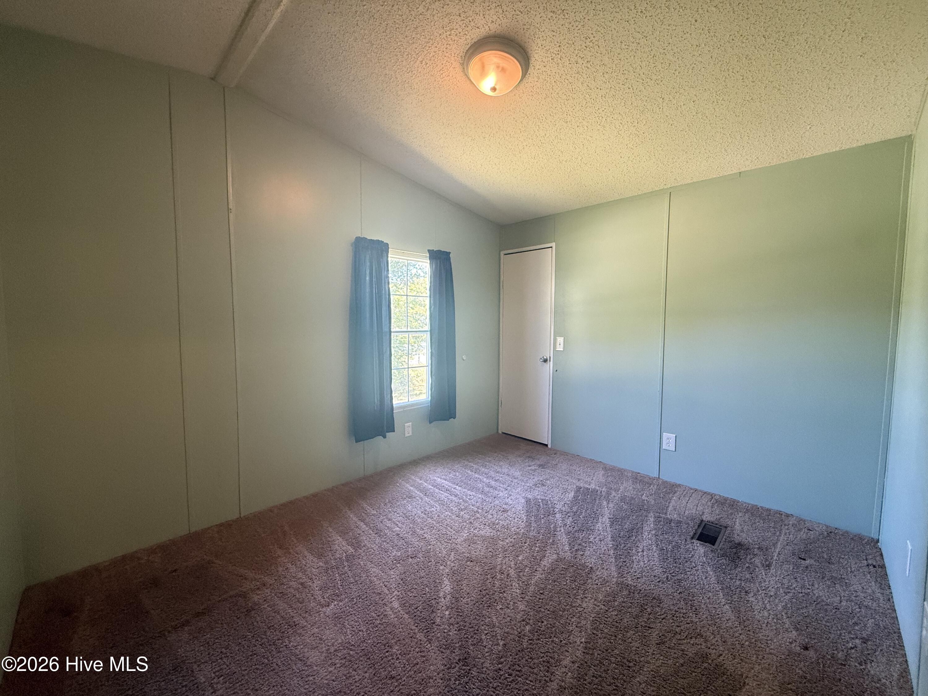 274 Norris Road Swansboro, NC 28584 - Photo 44 of 45 Spare Room 3