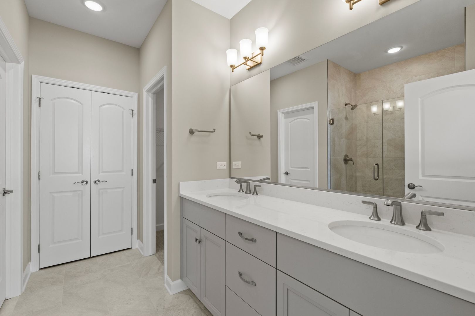 16551 Kayla Drive Lemont, IL 60439 - Photo 15 of 25