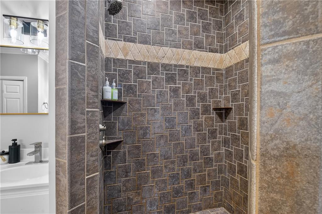 291 Kyle Arp Road Blue Ridge, GA 30513 - Photo 27 of 96