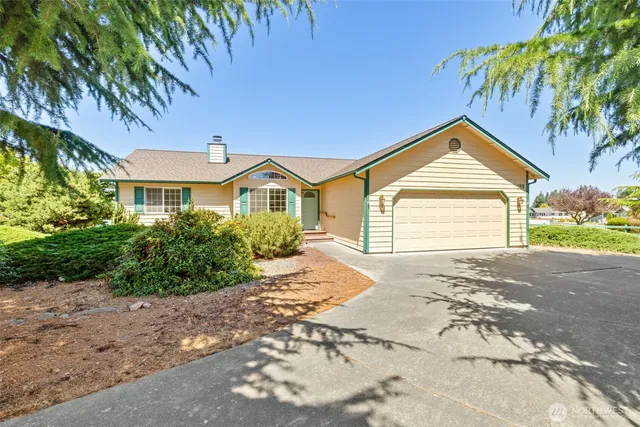 $475,000 | 109 North Honeycomb Circle, Sequim, WA 98382
