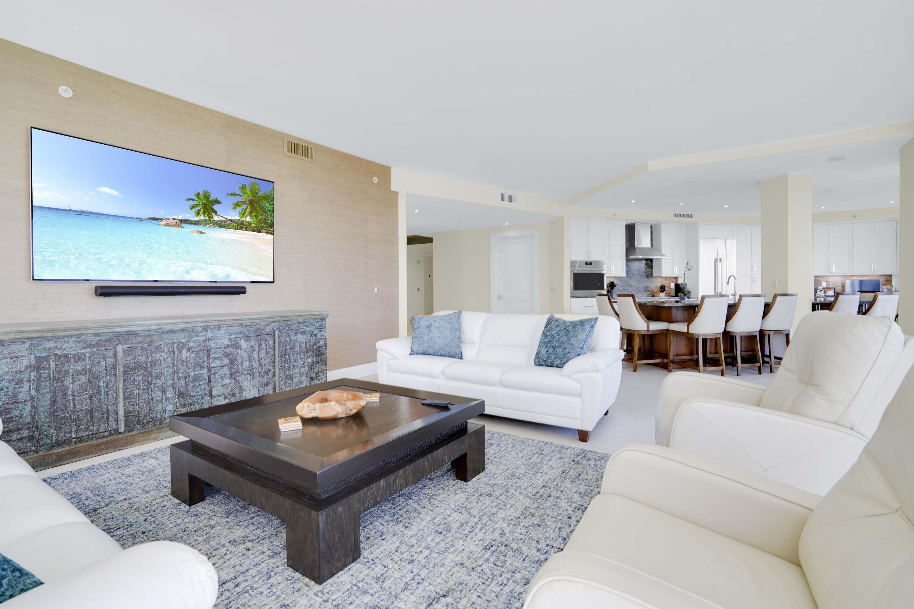 425 South Beach Road, Unit 2O Tequesta, FL 33469 - Photo 2 of 55 Living Room