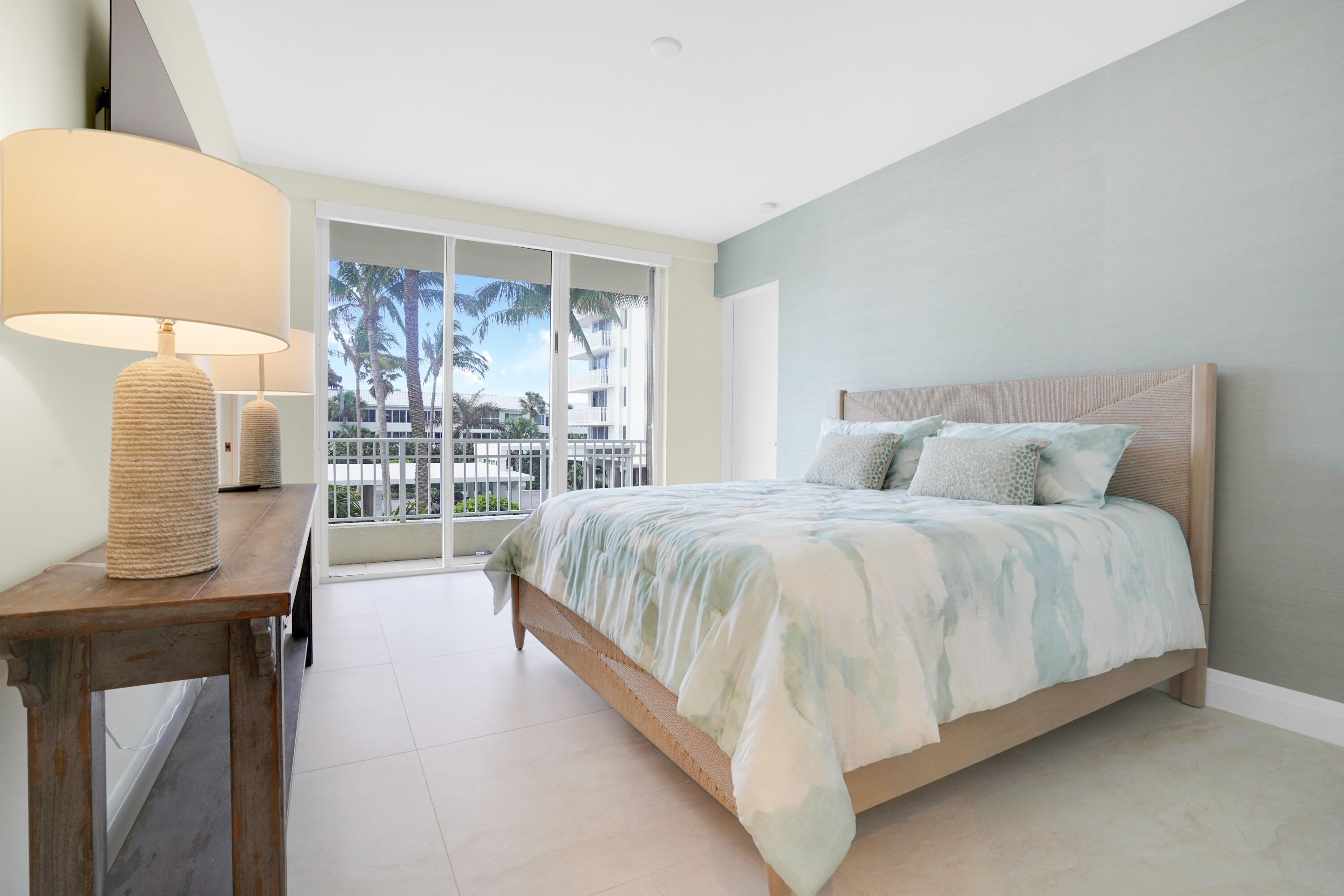 425 South Beach Road, Unit 2O Tequesta, FL 33469 - Photo 21 of 55 ben06662-ben06666